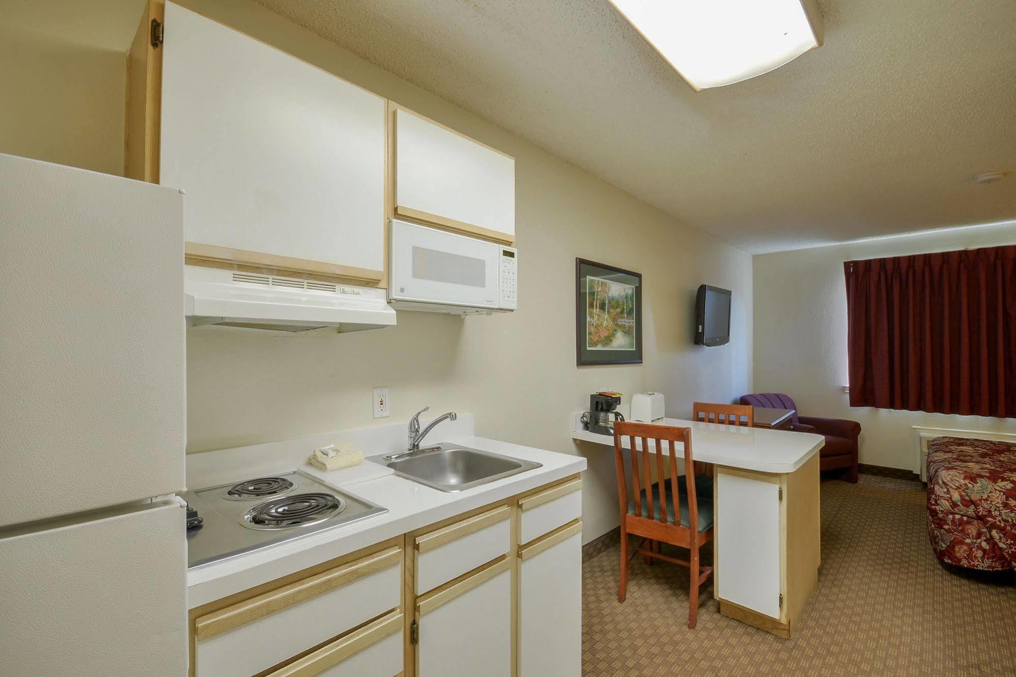Intown Suites Extended Stay Select Houston Tx - Brookhollow 外观 照片
